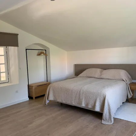 Quinta Dos Girassois Fz Феррейра-ду-Зезери